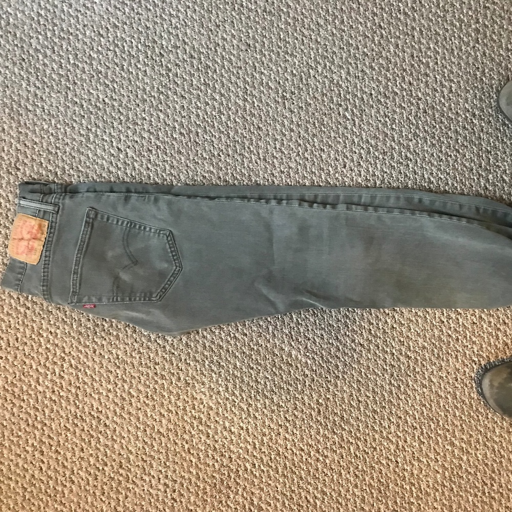 Levis Slim Fit Jean - Gray - 30 x 32 (Levi 512)